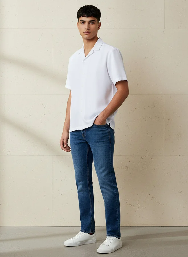 سبلاش فيڤ Men Regular Fit Camp Collar Textured Short Sleeves Shirt